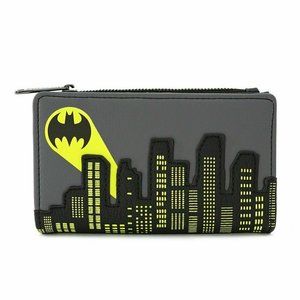 Loungefly DC Comics Batman Bat Logo Signal Bi-fold